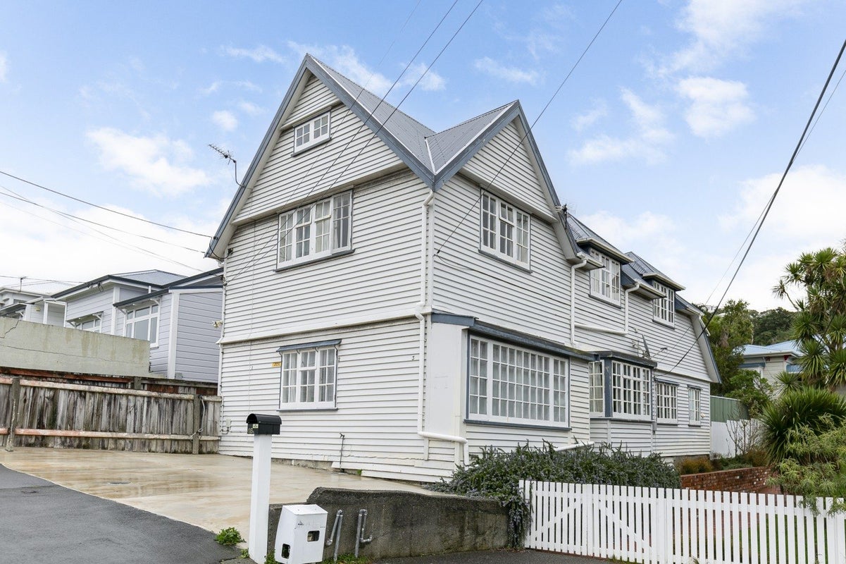 46 Wright Street, Mount Cook, Wellington - Carousel 1