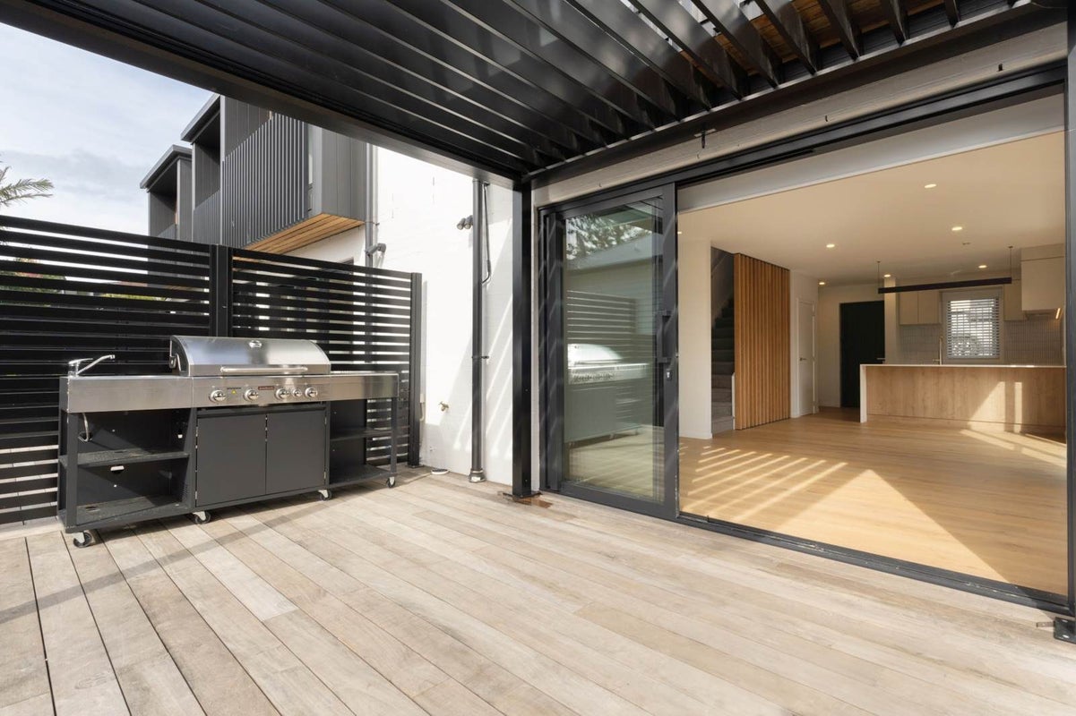10/246 Kepa Road, Mission Bay, Auckland - Carousel 18