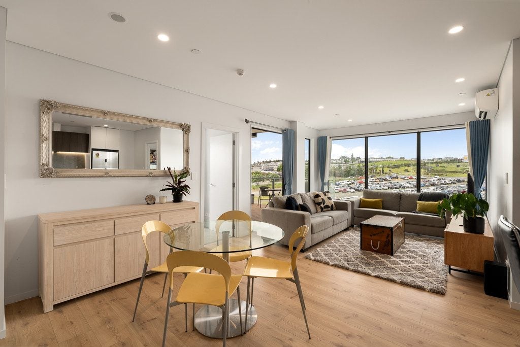322/3 Kaipiho Lane, Albany, Auckland - Carousel 1