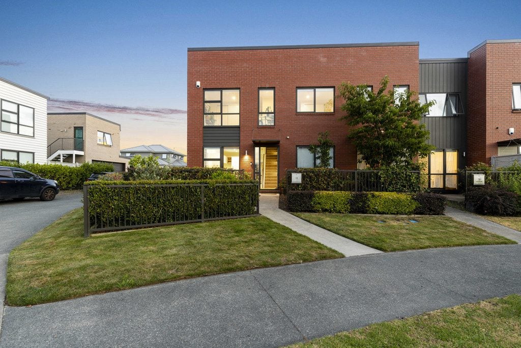 18 Pepene Avenue, Conifer Grove, Papakura, Auckland - Carousel 29