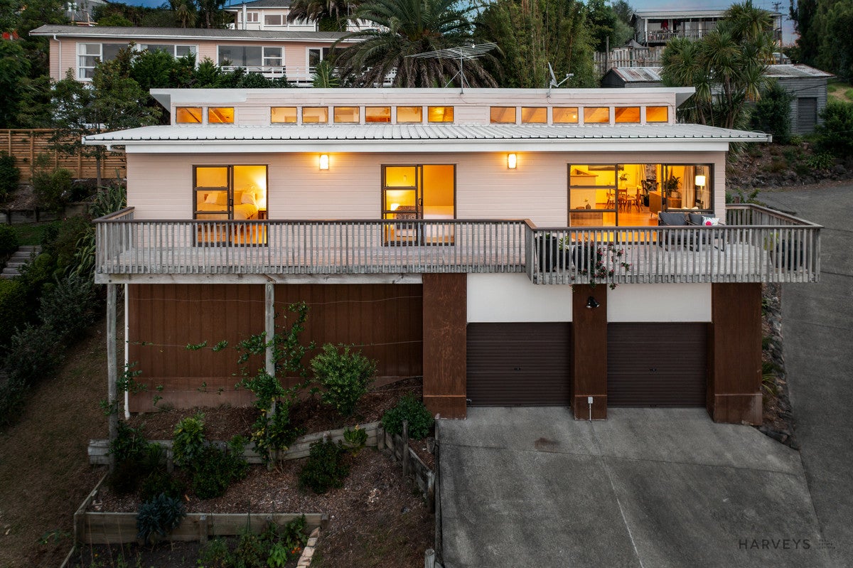 147A Glengarry Road, Glen Eden, Auckland - Carousel 1
