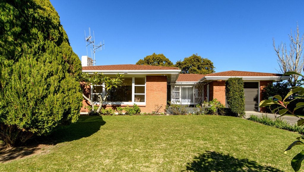 48 Waratah Street, Matua, Tauranga - Carousel 1
