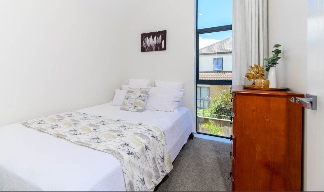 53A Kimber Hall Avenue, Mount Roskill, Auckland - Carousel 12