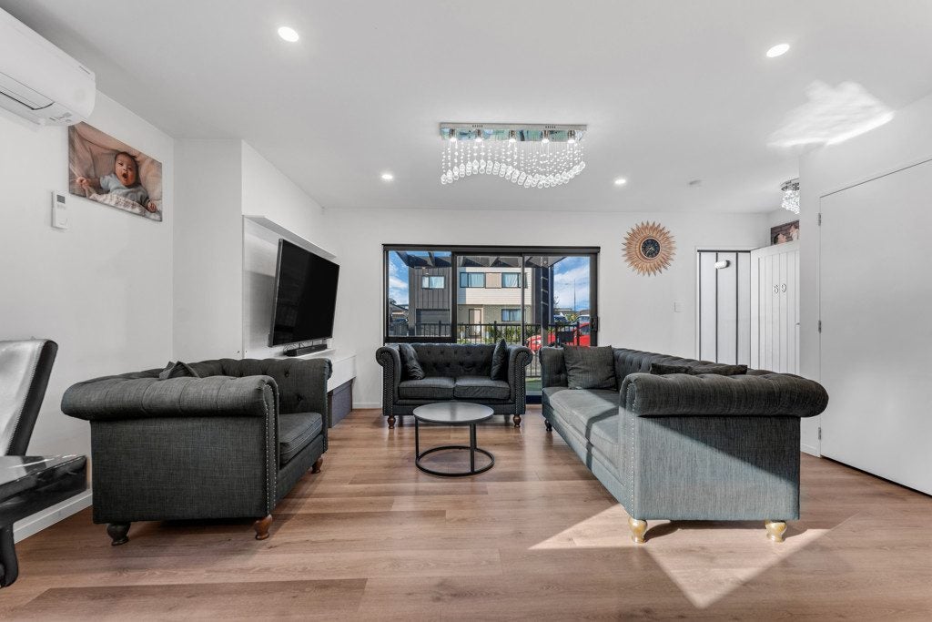69 Black Beech Crescent, Takanini, Papakura, Auckland - Carousel 2