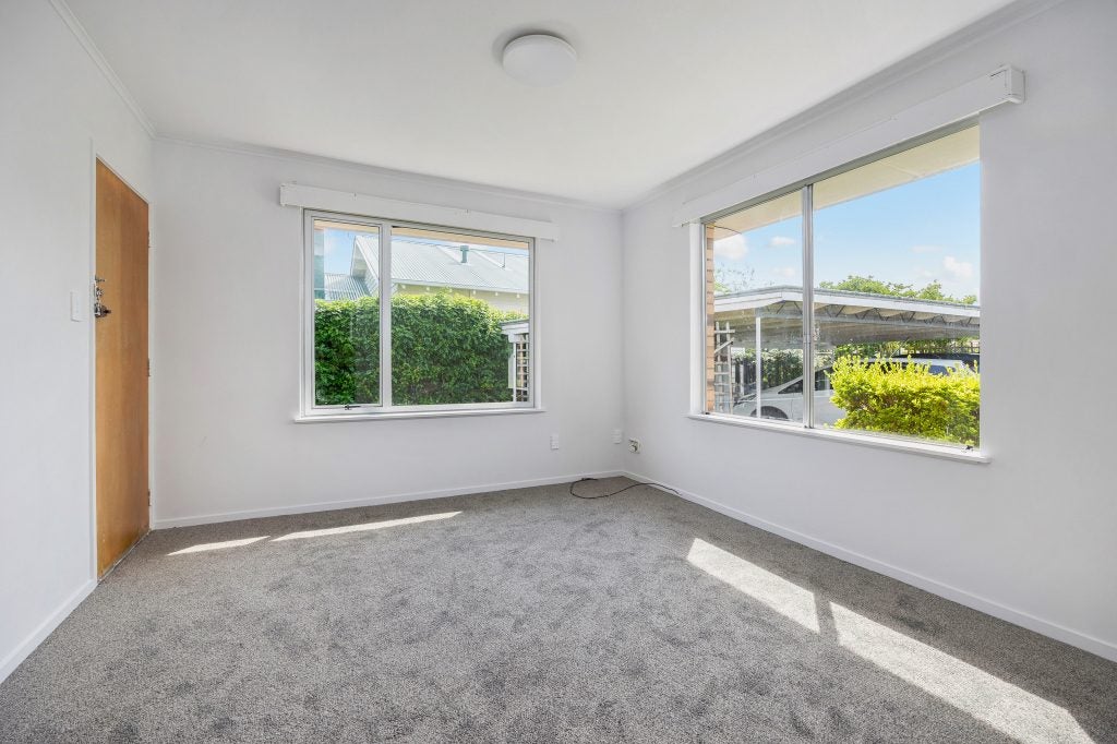 1/45 Willcott Street, Mount Albert, Auckland - Carousel 2