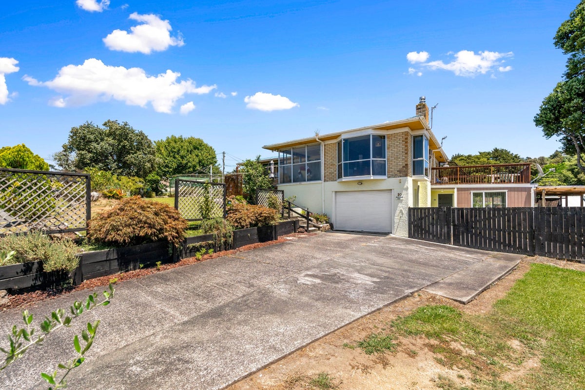 30 Murdoch Crescent, Raumanga, Whangarei - Carousel 1