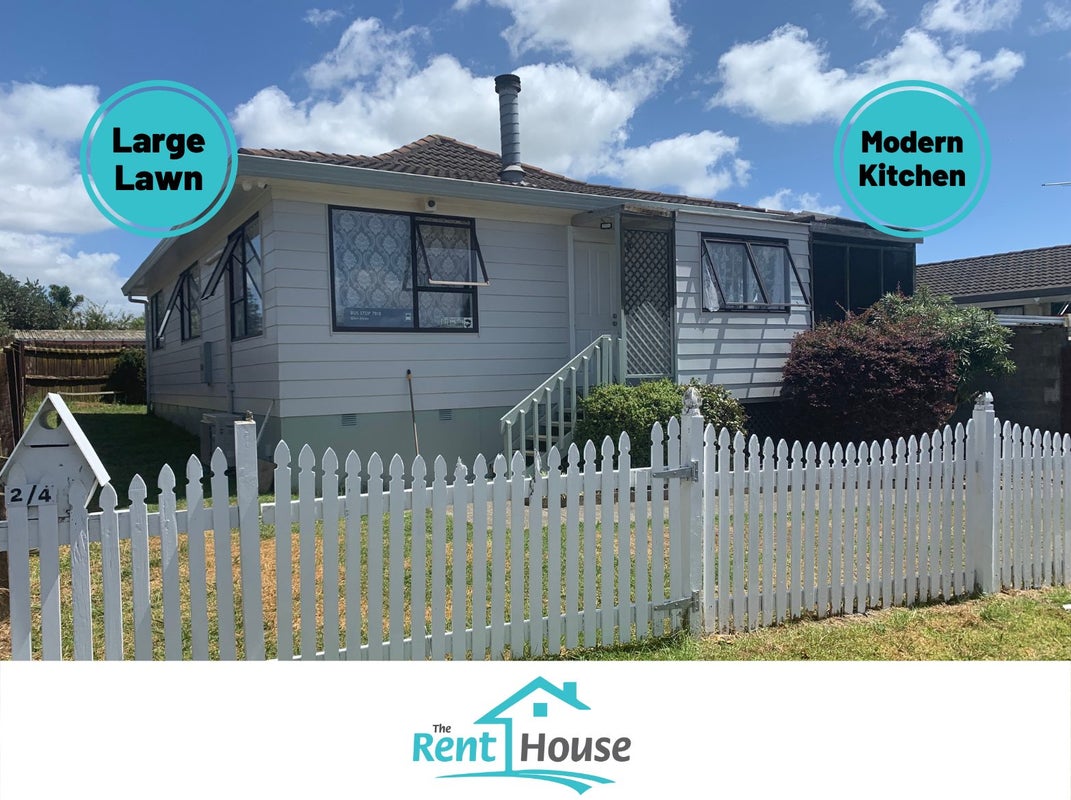2/4 Etherton Drive, Weymouth, Auckland - Carousel 1