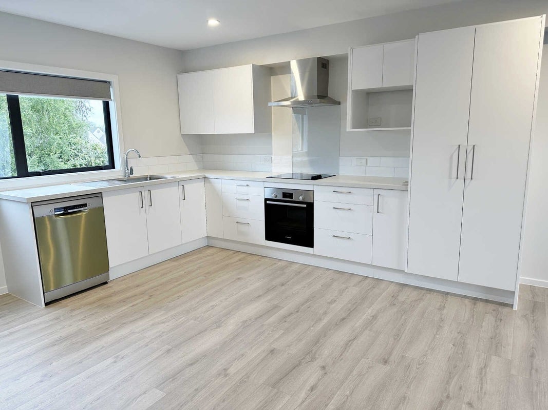 1/208 Strickland Street, Sydenham, Christchurch - Carousel 2