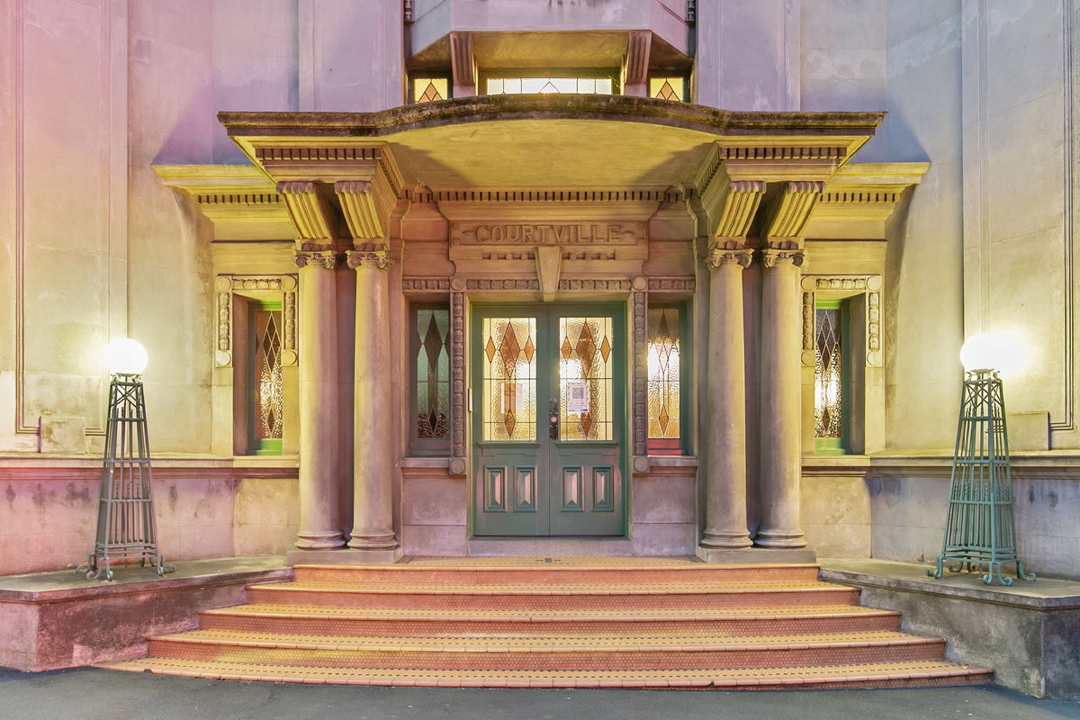 23/11 Parliament Street, Auckland Central, Auckland - Carousel 1