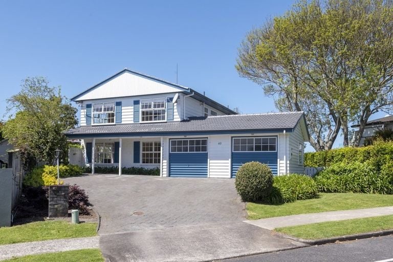 40 Clovelly Road, Bucklands Beach, Auckland - Carousel 1