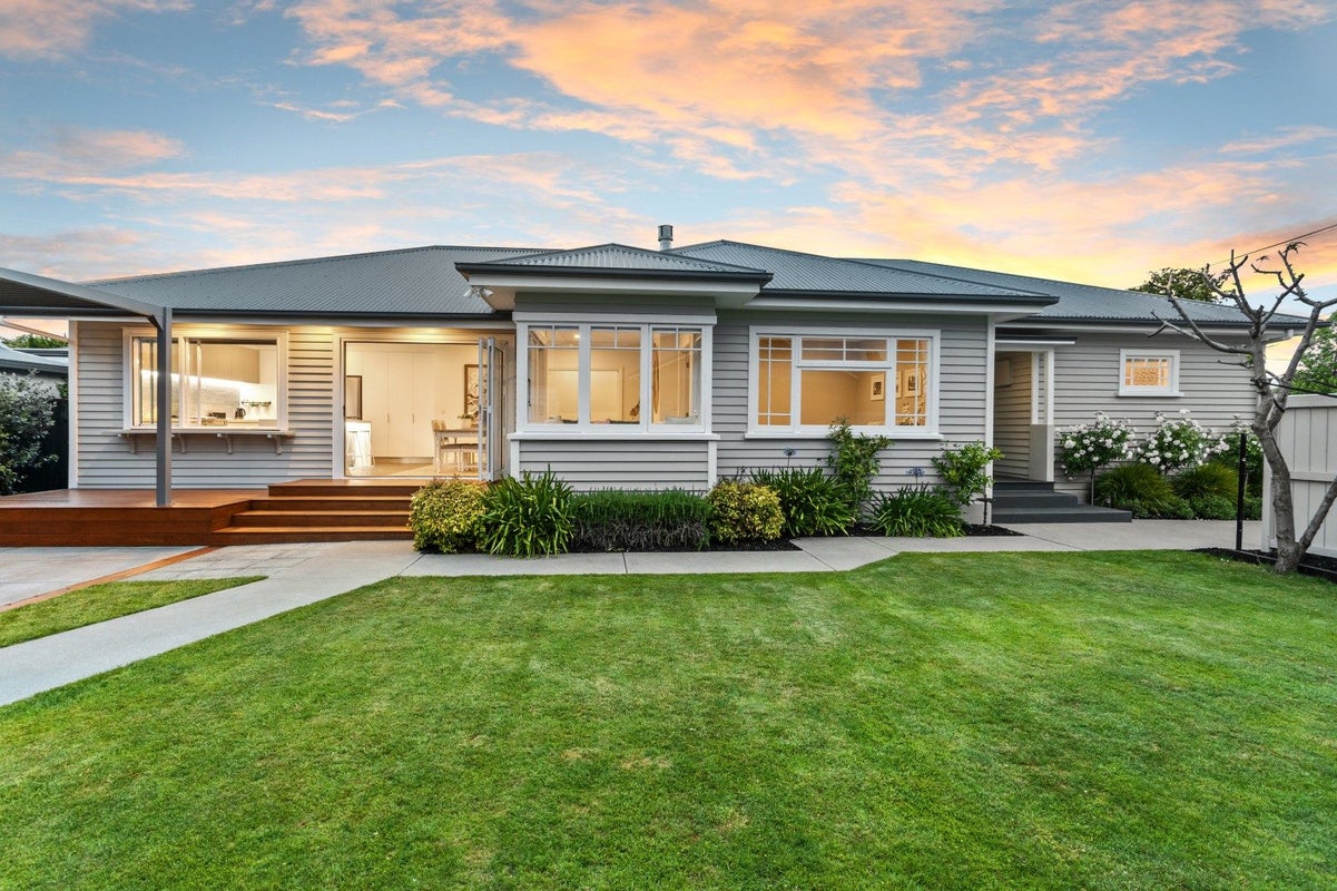150 Rutland Street, St Albans, Christchurch - Carousel 1