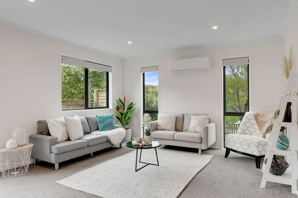 104 Rangituhi Crescent, Takapuwahia, Porirua - Carousel 2