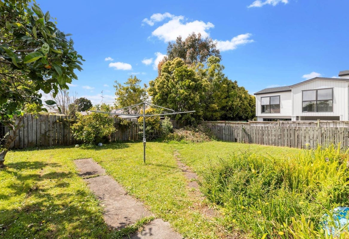 9 Ellen Street, Manurewa East, Auckland - Carousel 10
