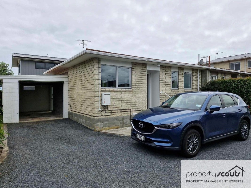 3/50 Paynters Avenue, Strandon, New Plymouth - Carousel 1