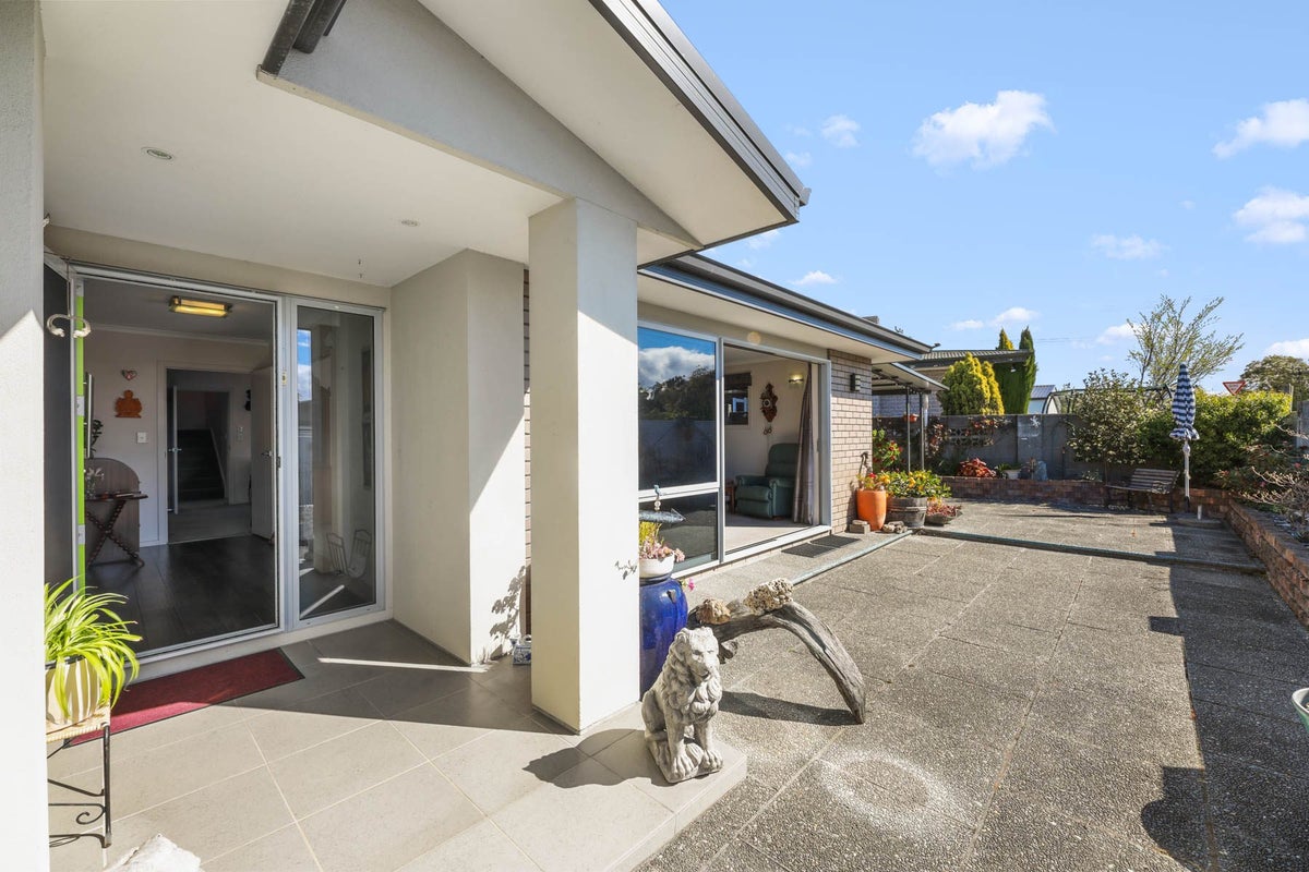 2 Brooklyn Drive, Redwoodtown, Blenheim, Marlborough - Carousel 2