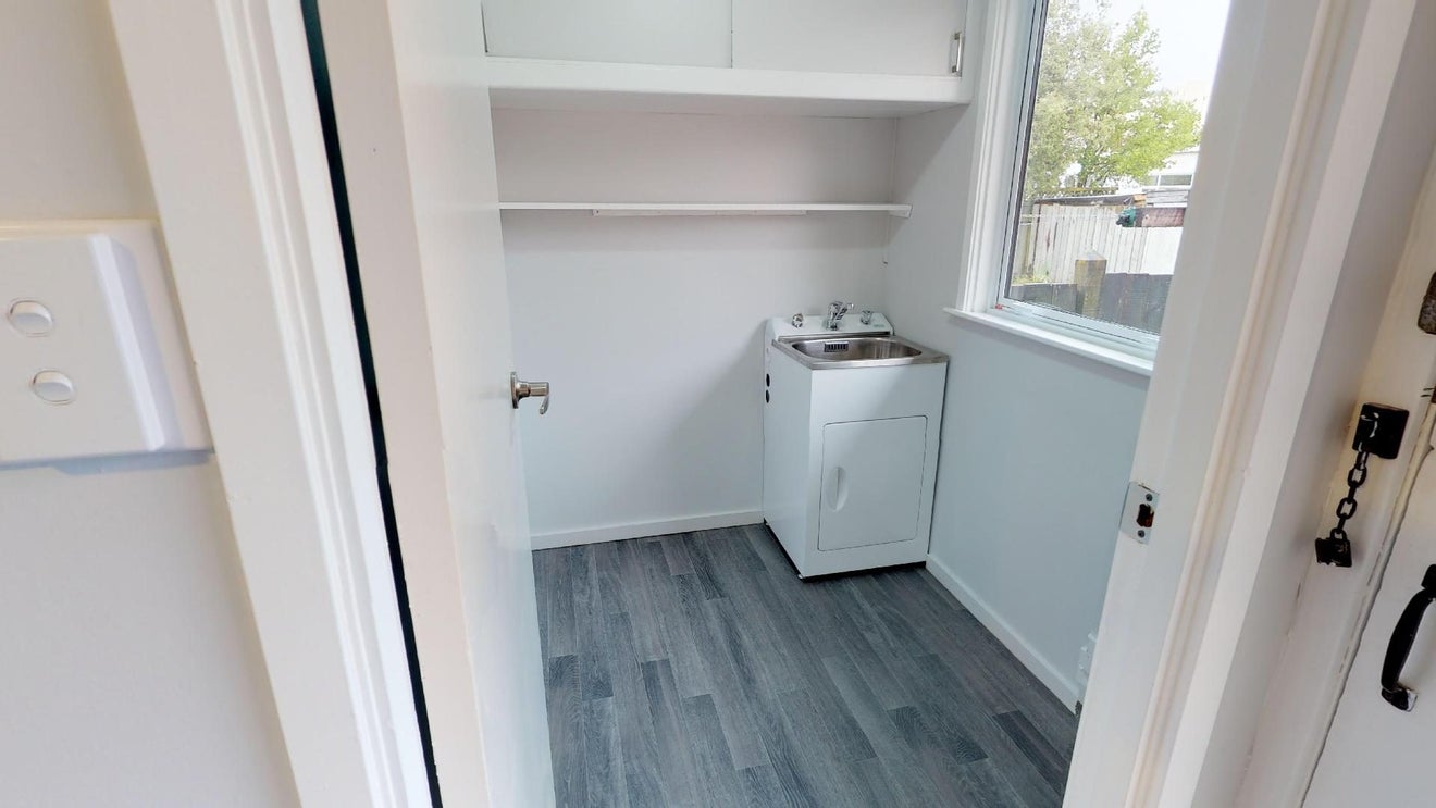 2B Woodfield Avenue, Roslyn, Palmerston North - Carousel 9