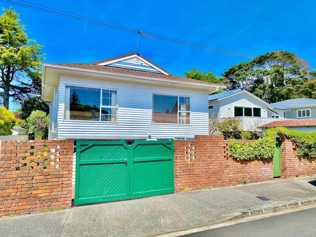 2A Garry Road, Mount Eden, Auckland - Carousel 2