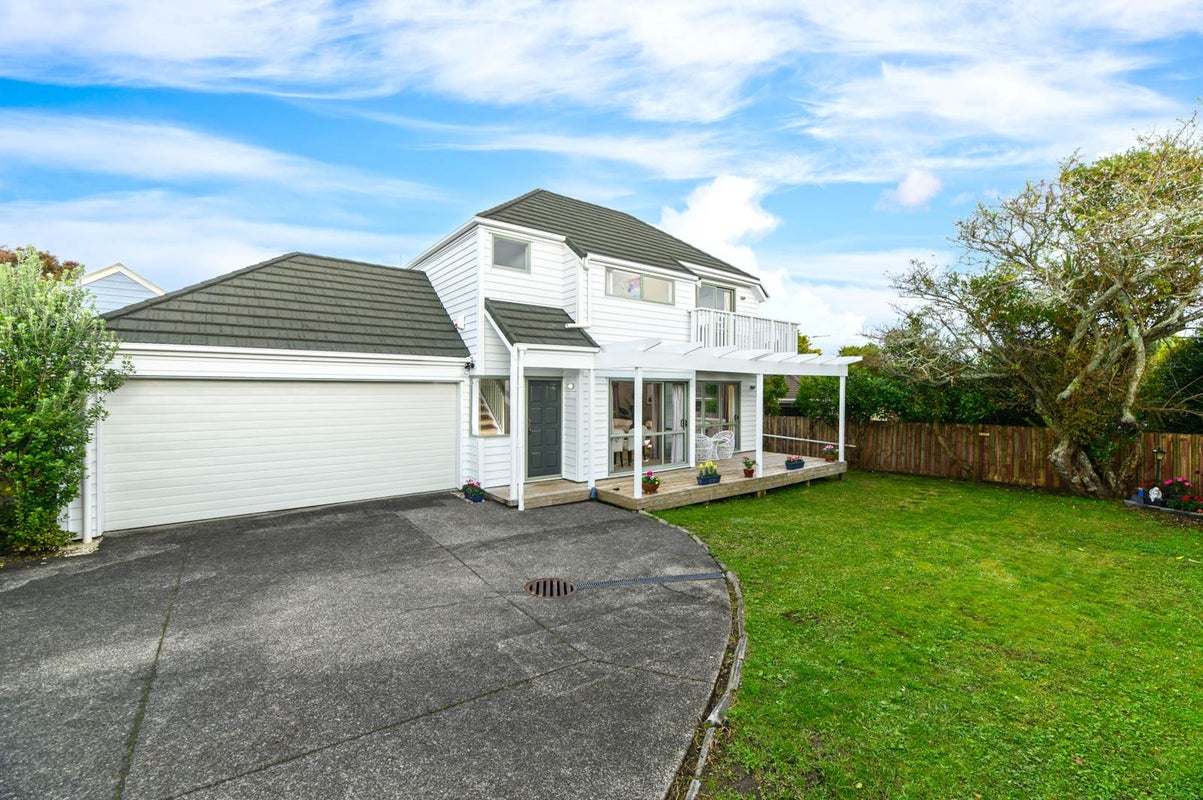 2/466 East Coast Road, Windsor Park, Auckland - Carousel 2