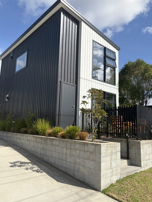 1 Ada Way, Gate Pa, Tauranga - Carousel 1