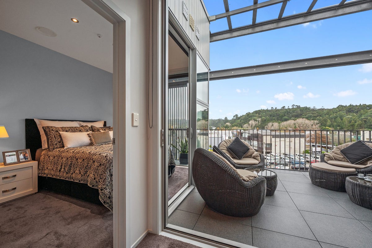 410/40 Library Lane, Albany, Auckland - Carousel 2