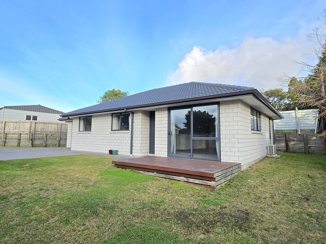 12A Grayson Avenue, Mangakakahi, Rotorua - Carousel 2