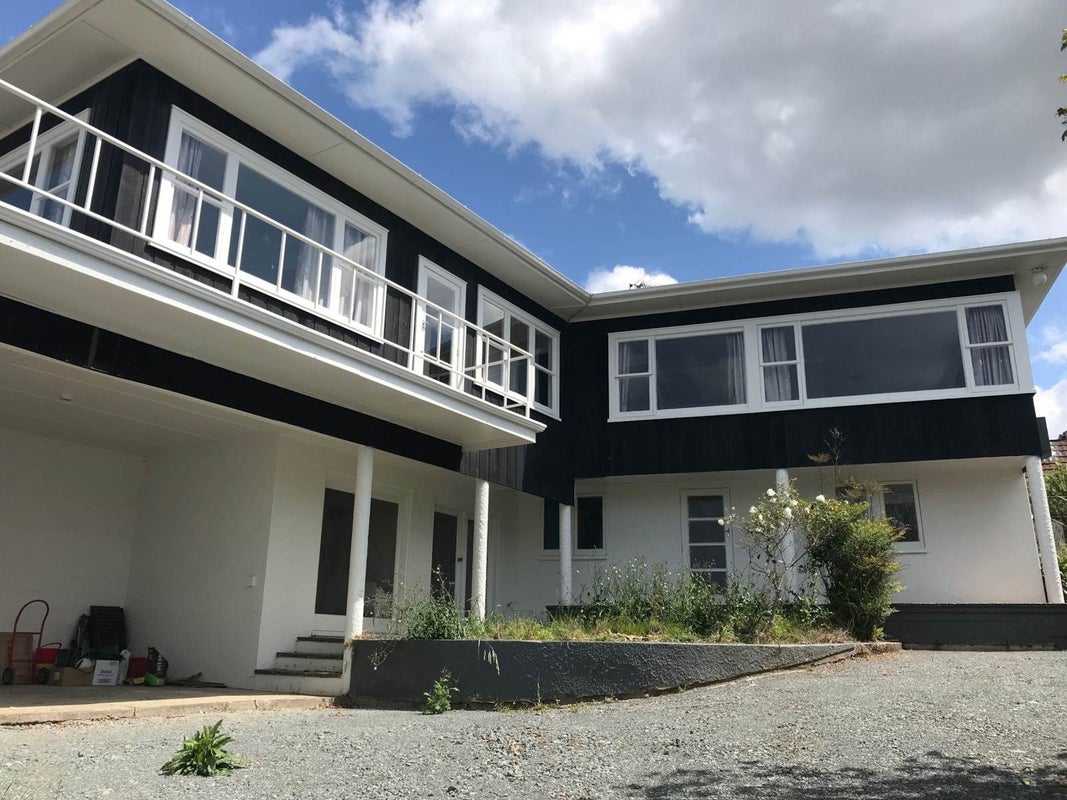 7 Laings Road, Bucklands Beach, Auckland - Carousel 1