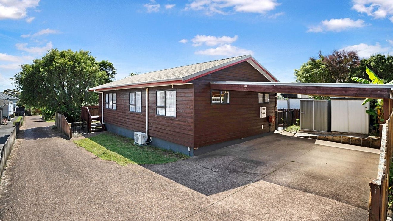 4/28 Islington Avenue, New Lynn, Auckland - Carousel 1