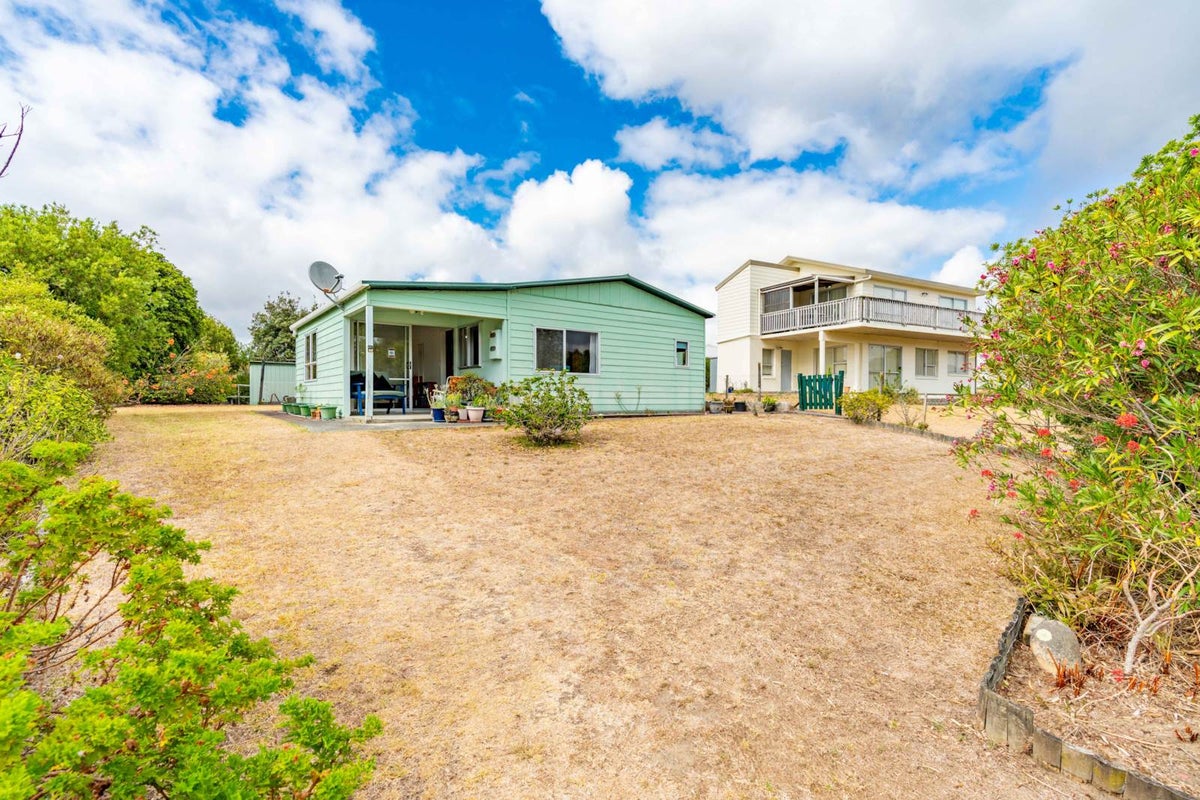 16 Holiday Crescent, Mangawhai Heads, Mangawhai - Carousel 16