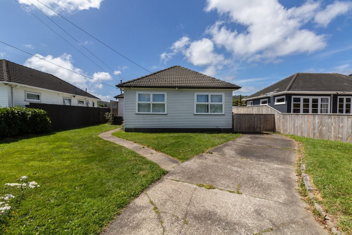 43 Norfolk Street, Wainuiomata, Lower Hutt - Carousel 15