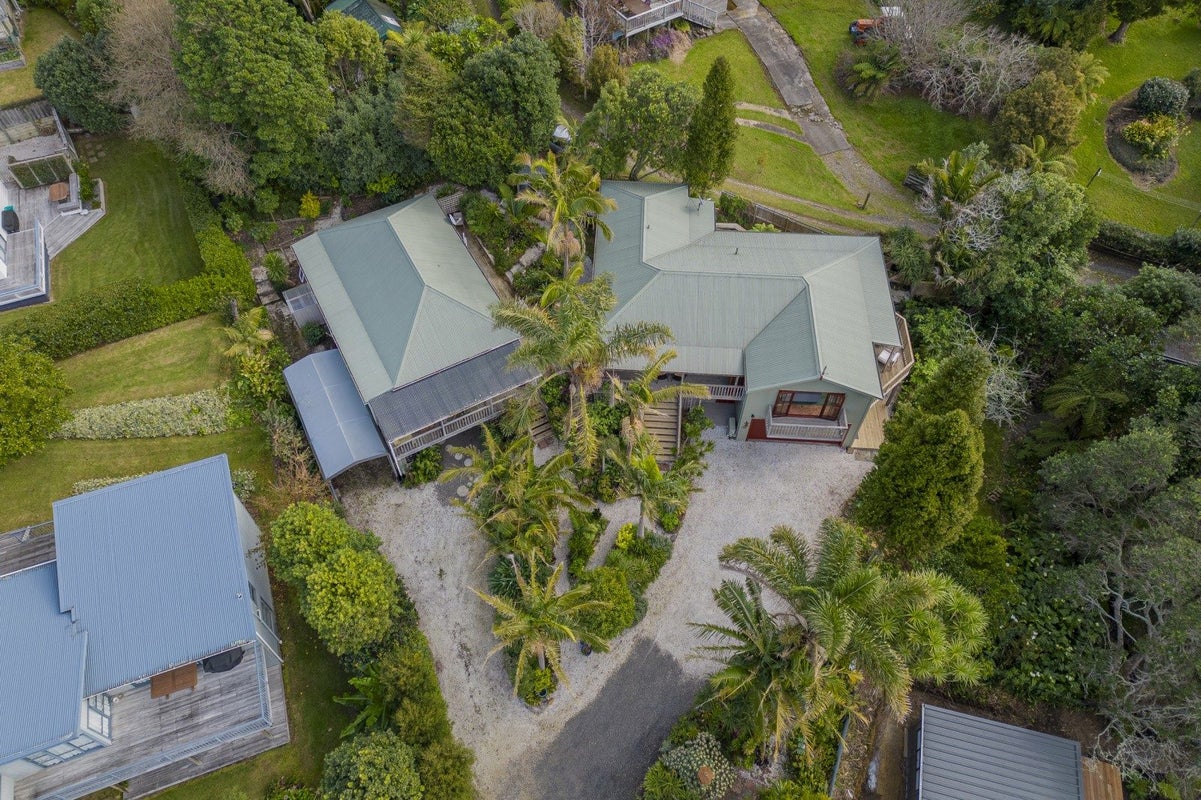 19 Grange Road, Hahei, Whitianga - Carousel 2
