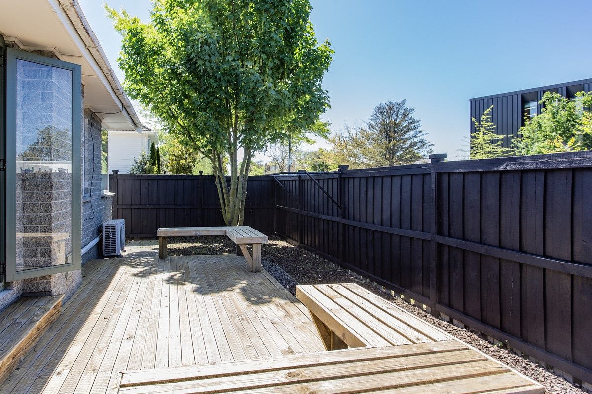 1/15 Winchester Street, Merivale, Christchurch - Carousel 1