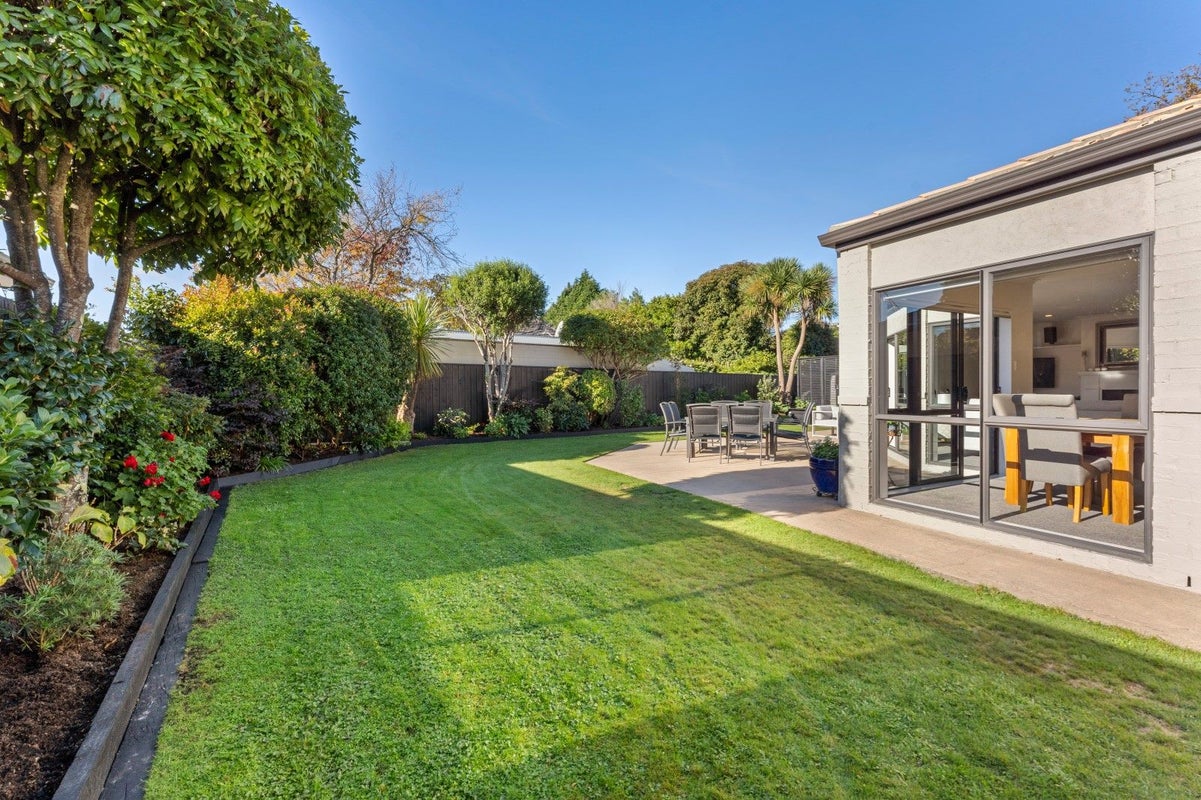 274B Fergusson Drive, Heretaunga, Upper Hutt - Carousel 2