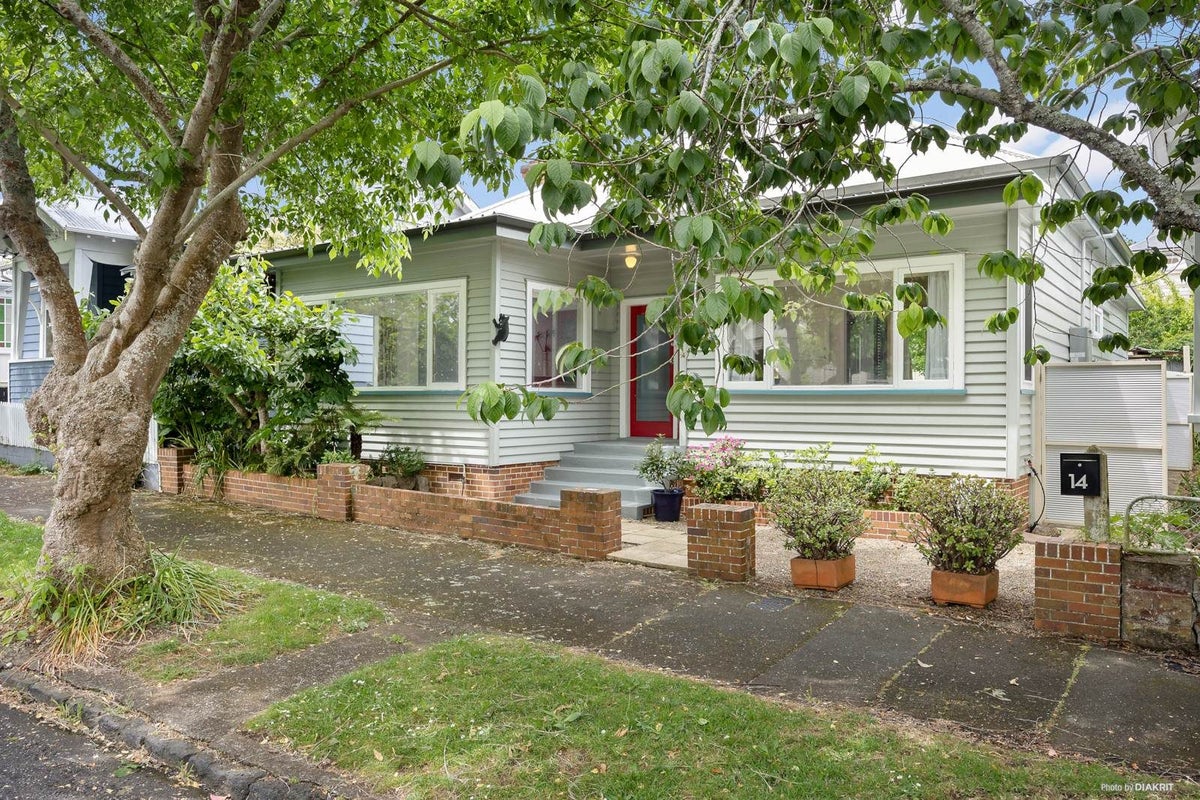 14 Parkfield Terrace, Grafton, Auckland - Carousel 1