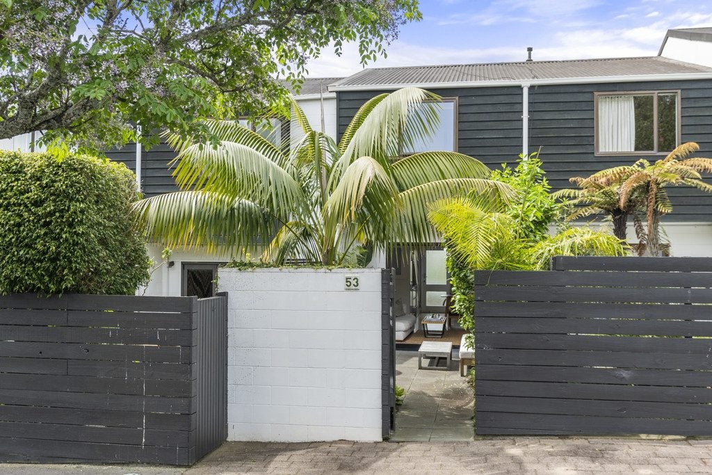 11/53 Collingwood Street, Freemans Bay, Auckland - Carousel 2