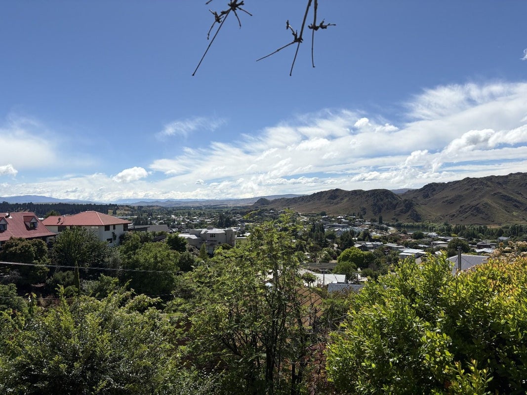 5 Craig Place, Bridge Hill, Alexandra - Carousel 2