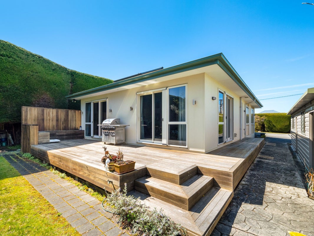 88 Lonsdale Street, New Brighton, Christchurch - Carousel 1