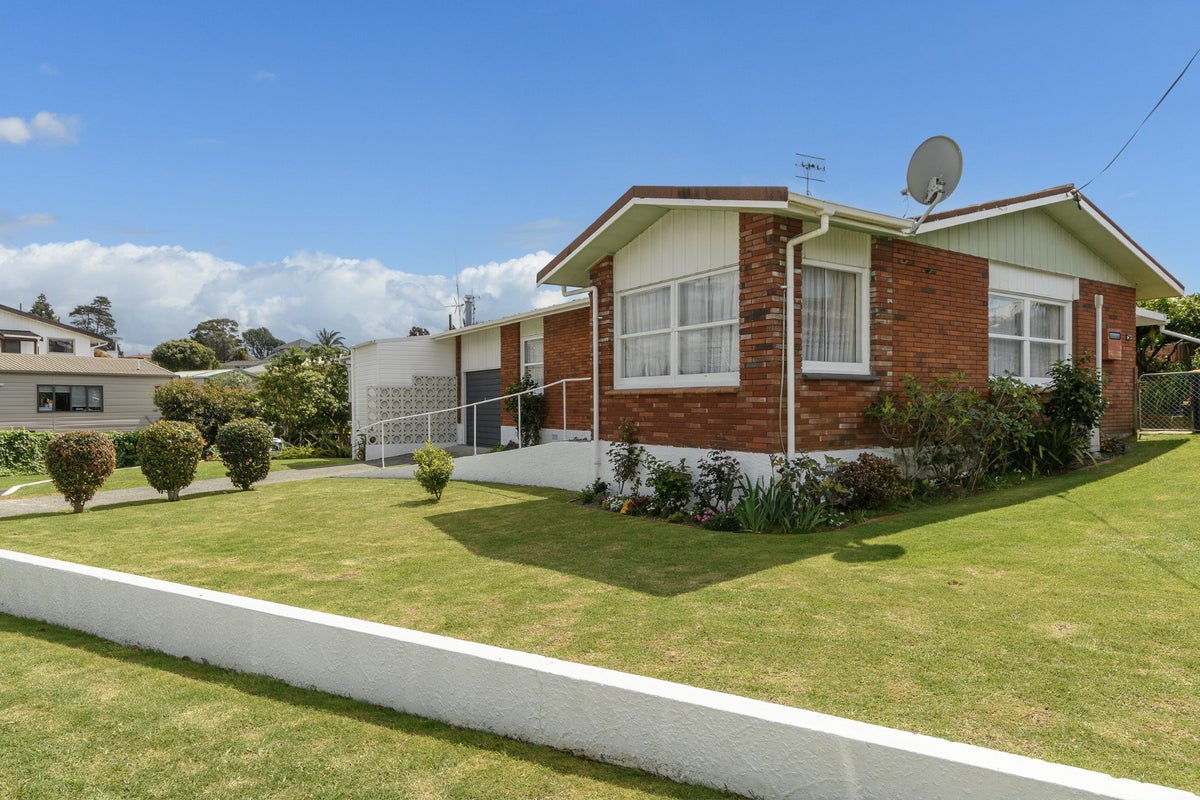247A Ngatai Road, Otumoetai, Tauranga - Carousel 2