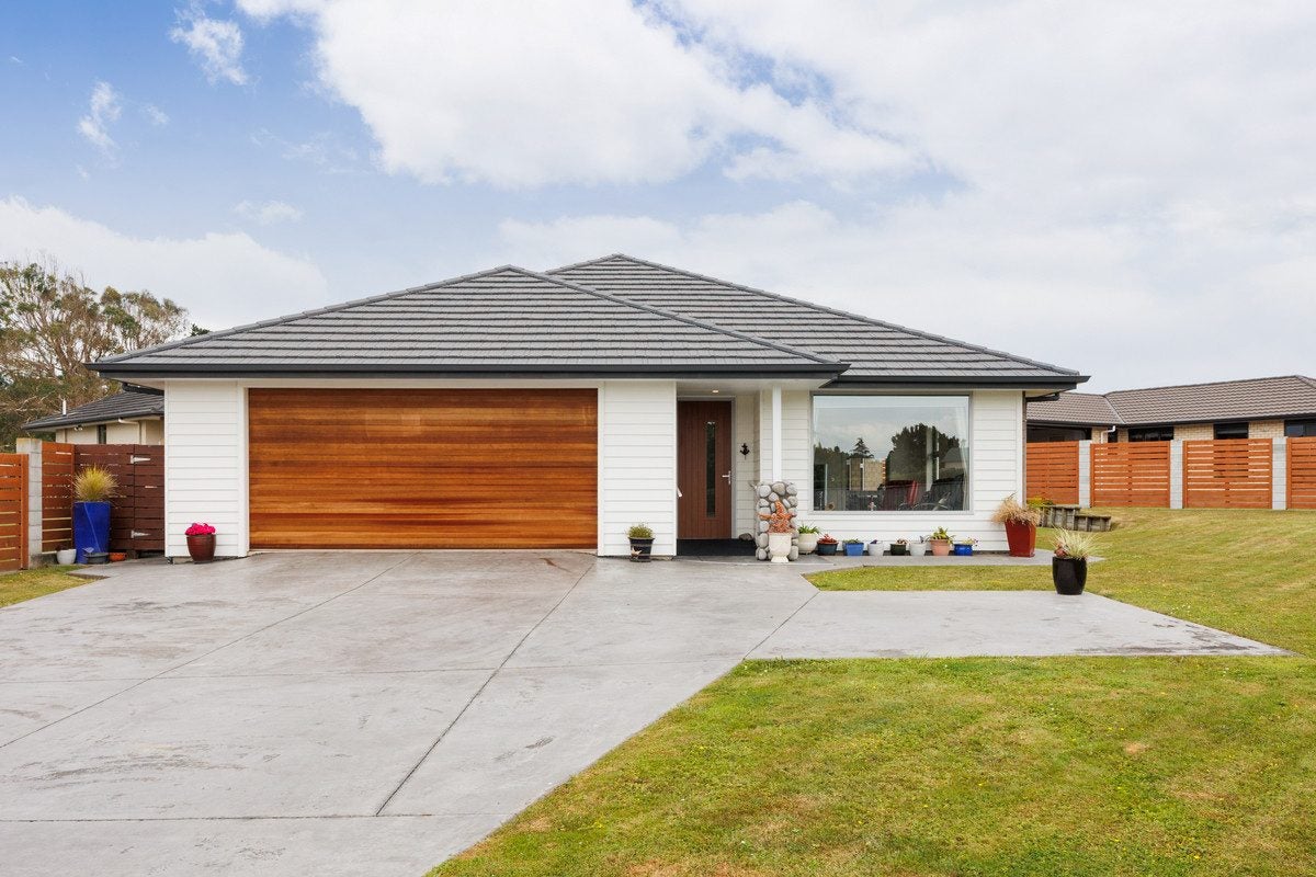 8 Hanalin Drive, Marton, Marton - Carousel 1