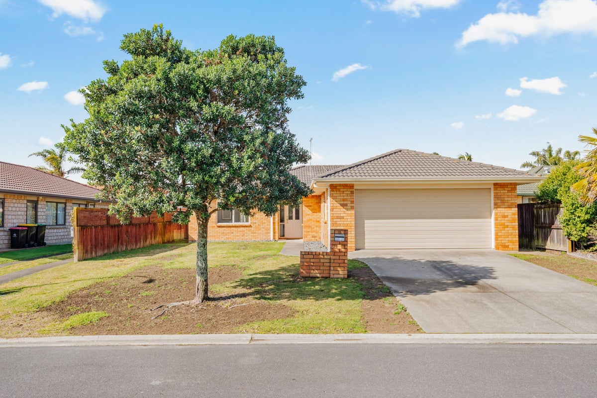 11 Waterford Park Drive, Papamoa Beach, Papamoa - Carousel 16