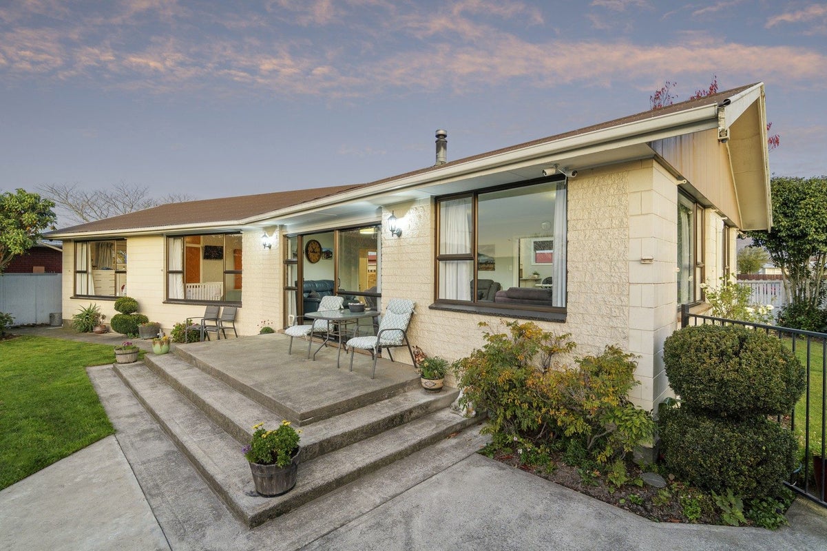 47 Skerten Avenue, Hornby, Christchurch - Carousel 2