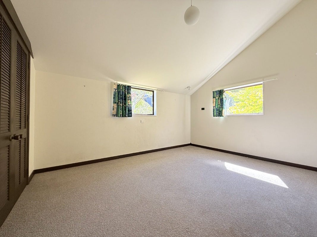 35 Burma Road, Khandallah, Wellington - Carousel 11