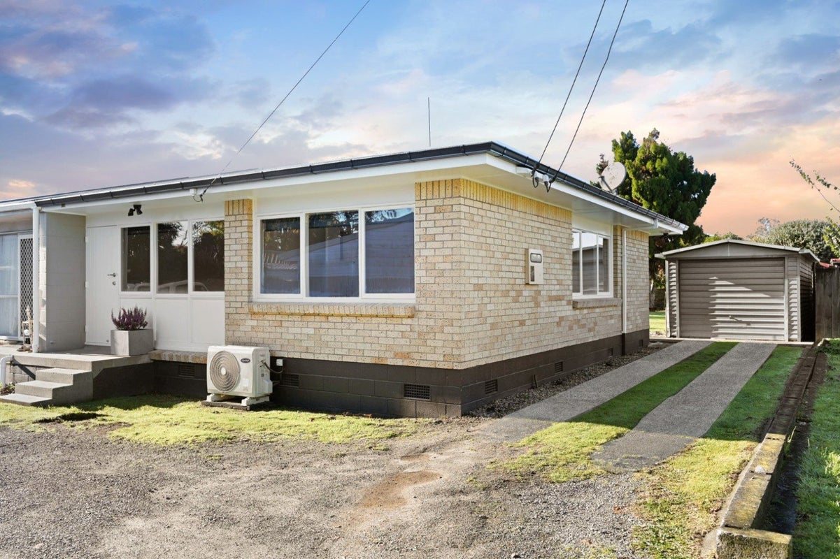 146A Galloway Street, Hamilton East, Hamilton - Carousel 1