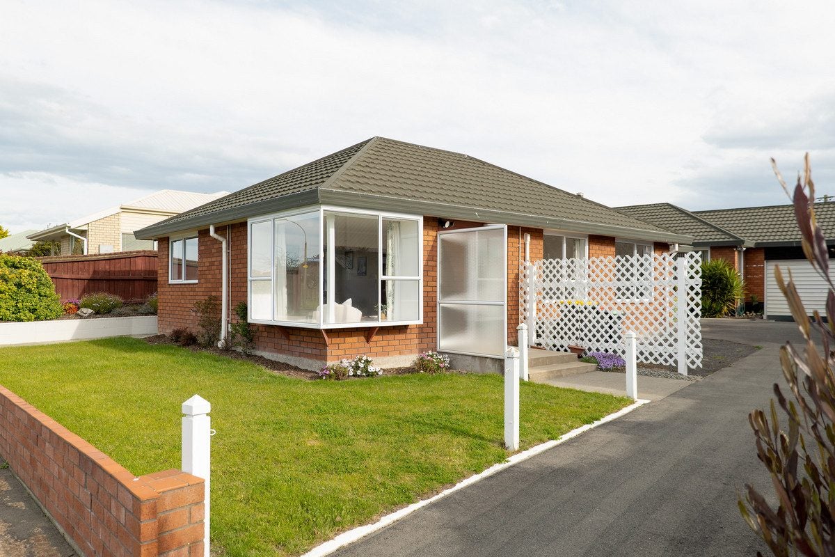 3 Briarmont Street, Avondale, Christchurch - Carousel 1