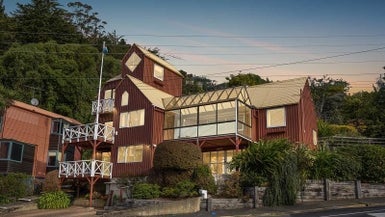 1 Slant Street, Careys Bay, Port Chalmers - Carousel 1
