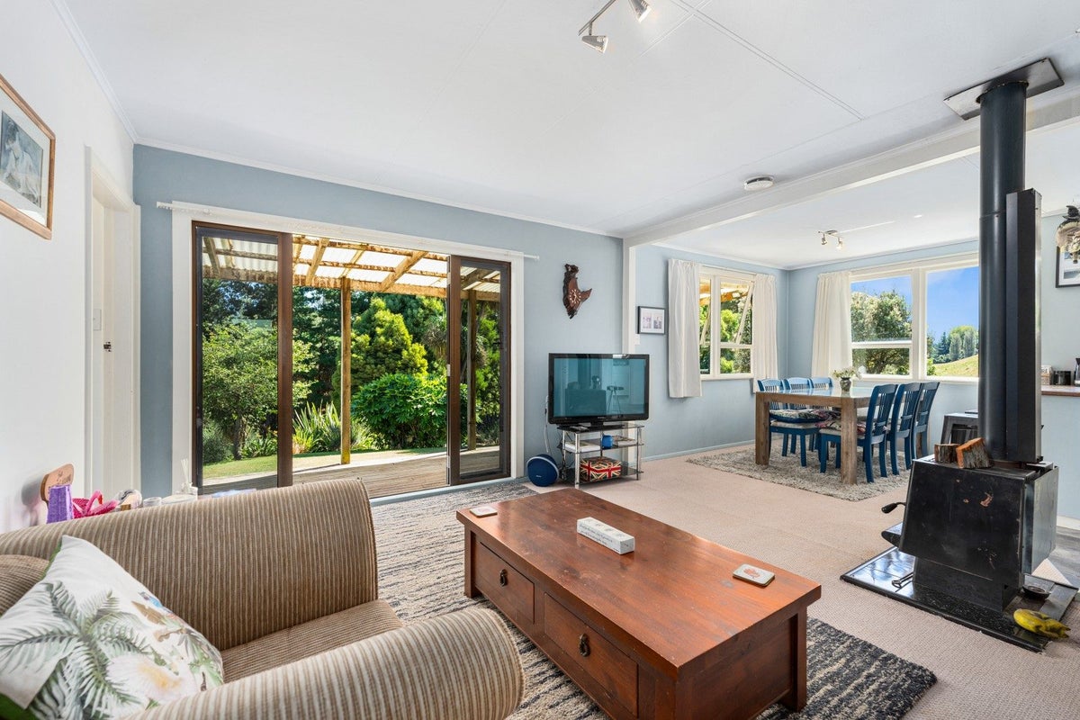 55 Millers Road, Apiti, Apiti - Carousel 1