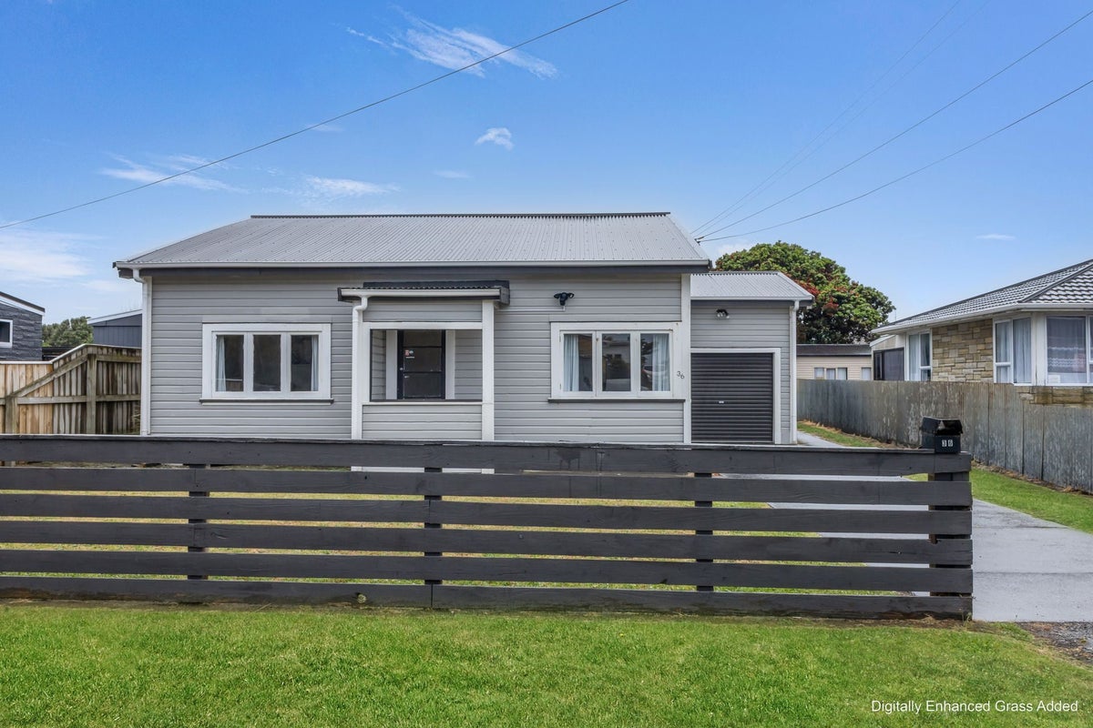 36 Matai Street, Castlecliff, Whanganui - Carousel 1