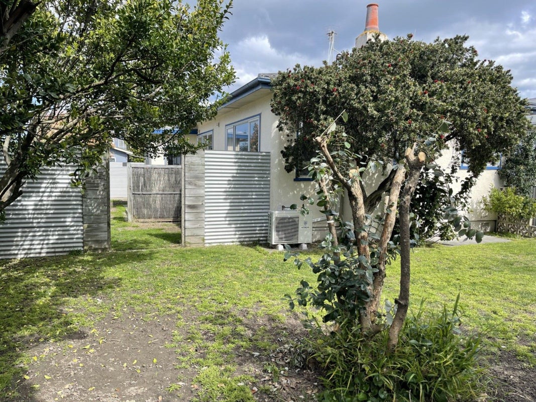 2 Ellison Street, Napier South, Napier - Carousel 10