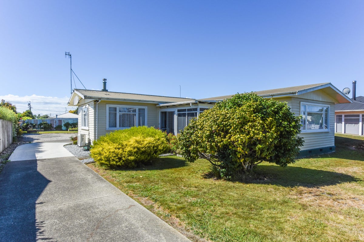 355 High Street, Motueka, Motueka - Carousel 1