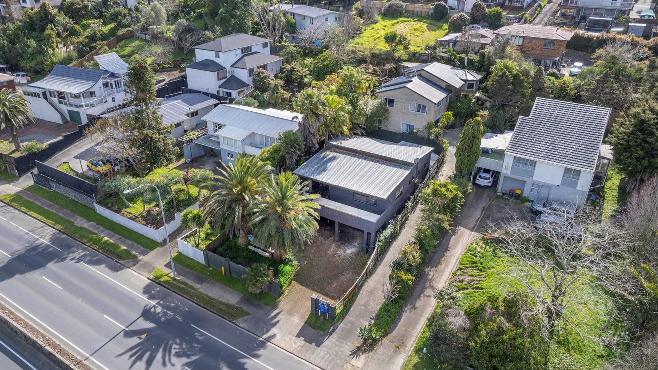 1/200 Ti Rakau Drive, Pakuranga Heights, Auckland - Carousel 1