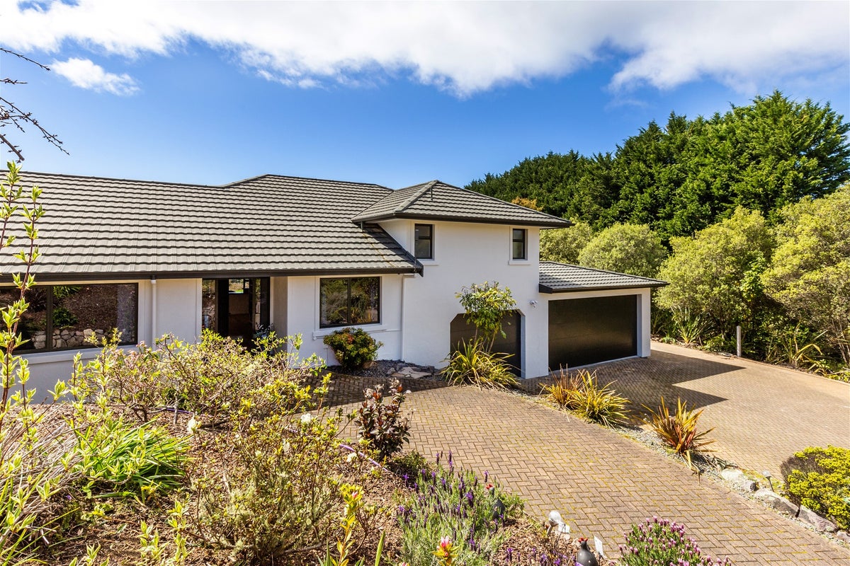 53 Acacia Heights Drive, Acacia Bay, Taupo - Carousel 2